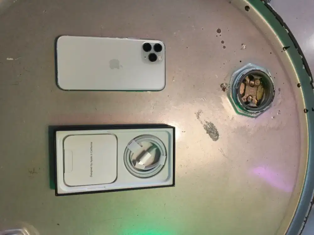 Iphone 11 pro 256gb like new terawat