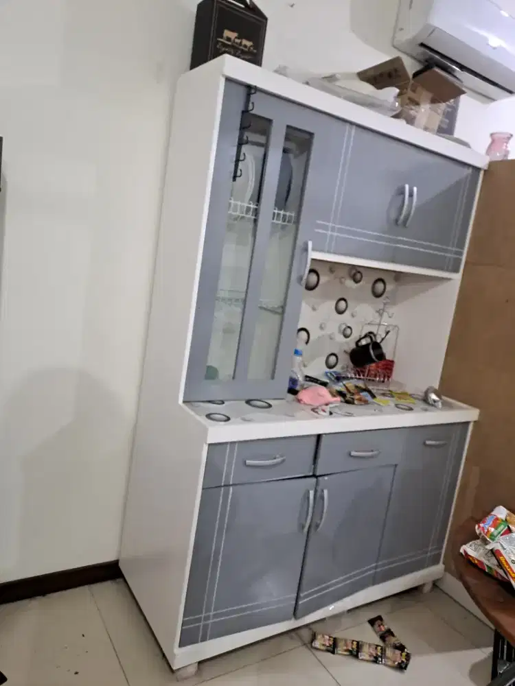LEMARI DAPUR 3 PINTU