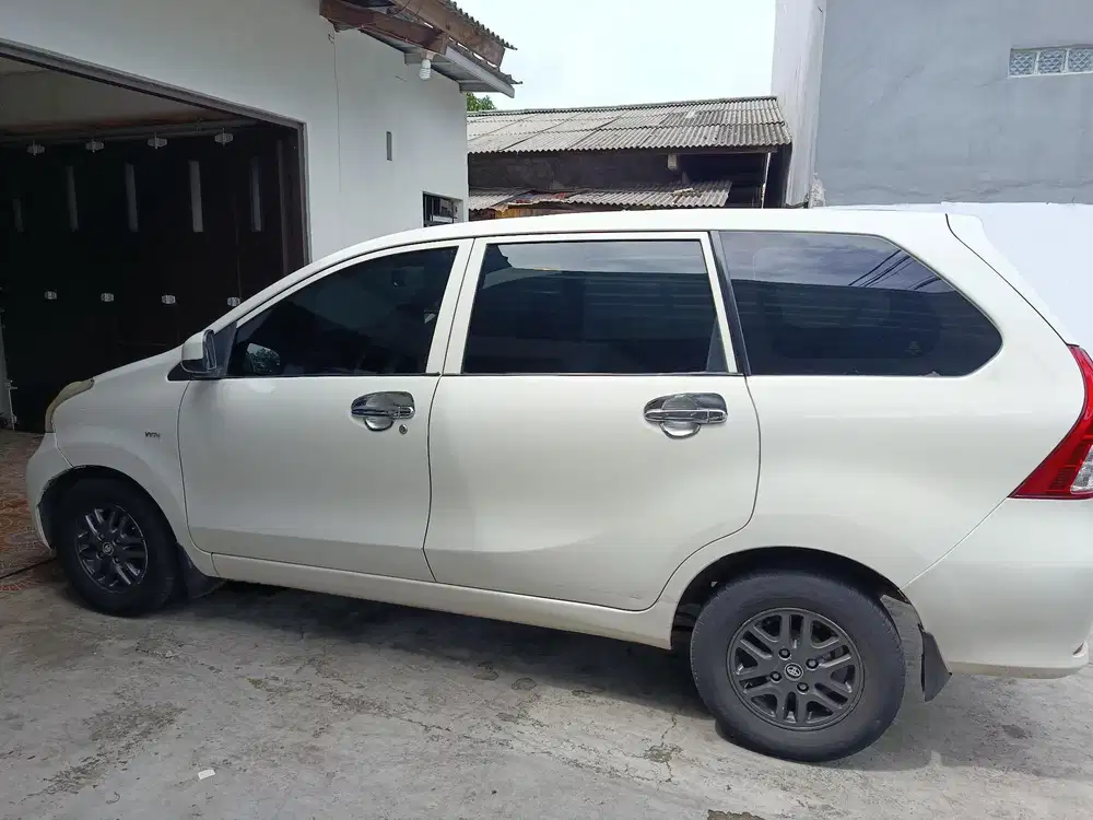 Toyota Avanza 2014 Bensin