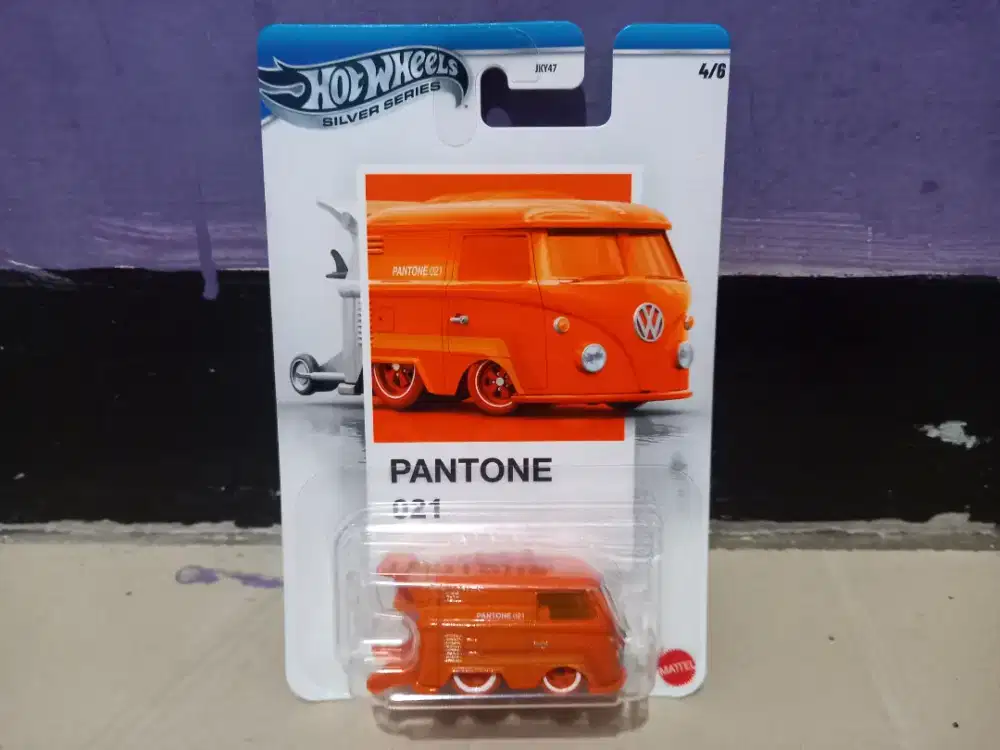 Hotwheels pantone 021 Kool Kombi