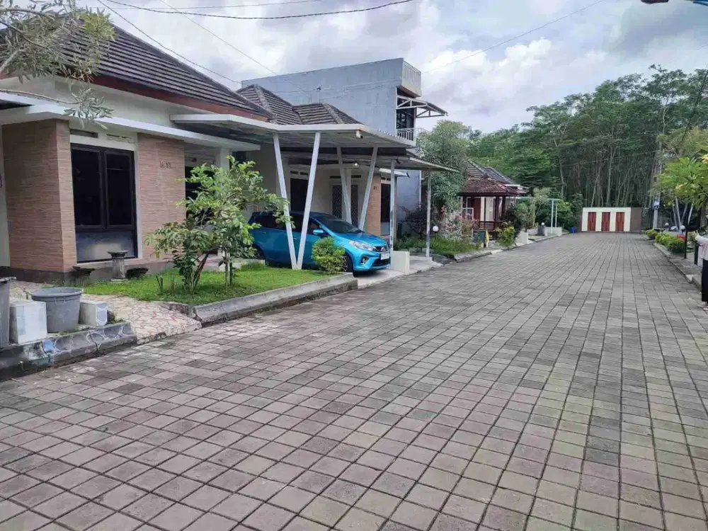 DIJUAL RUMAH CANTIK SUPER MURAH DALAM PERUMAHAN SAMBISARI PURWOMARTANI