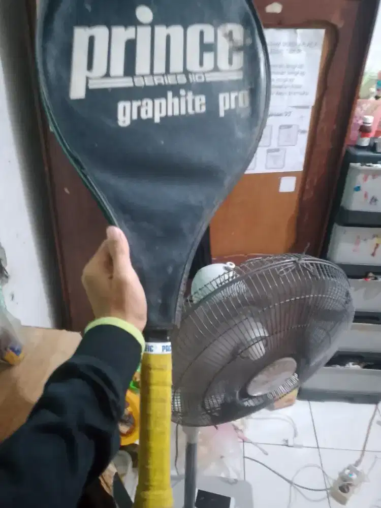 Jual BTH Jua Murah 1 Raket Tenis Kondisi Msh Bgs Gak RSK MSH LYK PAKE