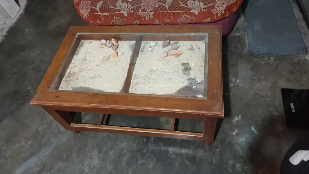 meja jati hiasan pasir bekas