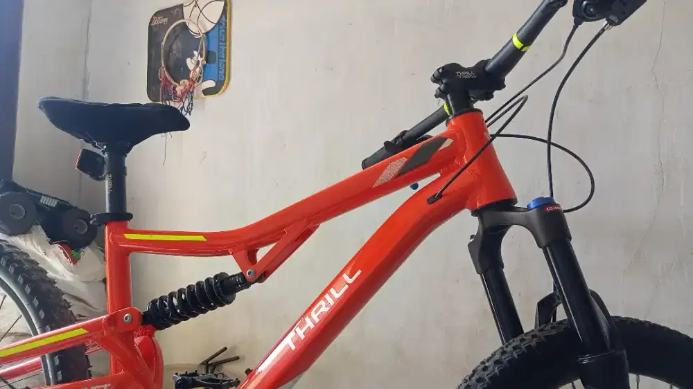 Sepeda MTB Thrill Oust
