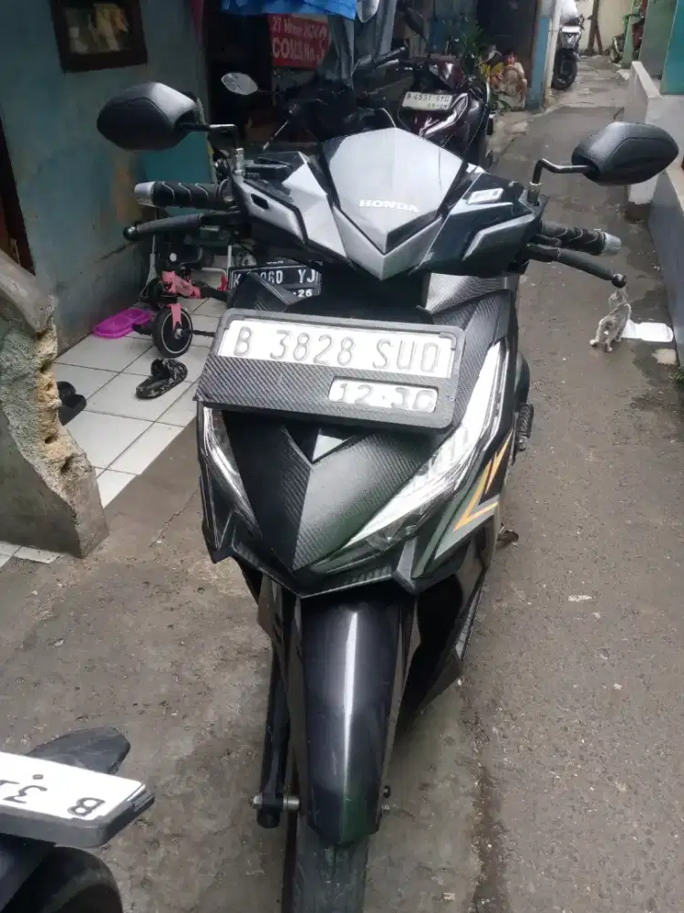 Di jual motor Honda Vario