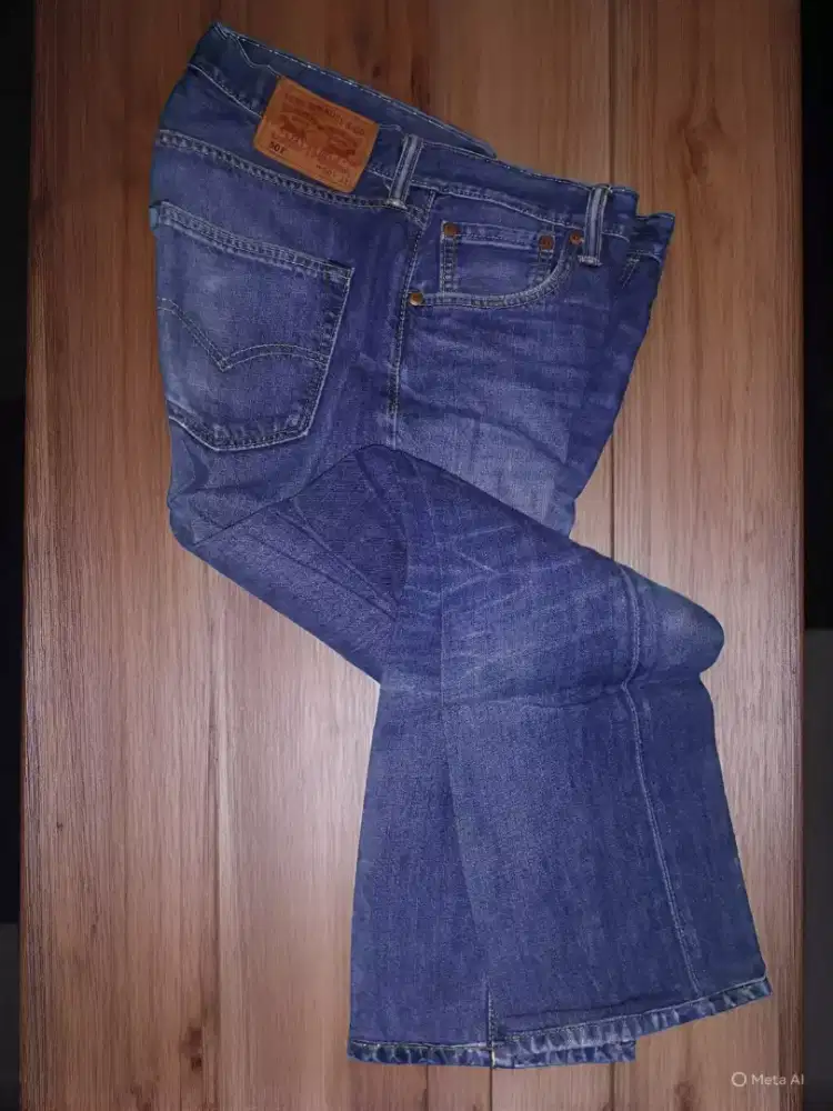 Celana LEVI'S 501 Original Made in China