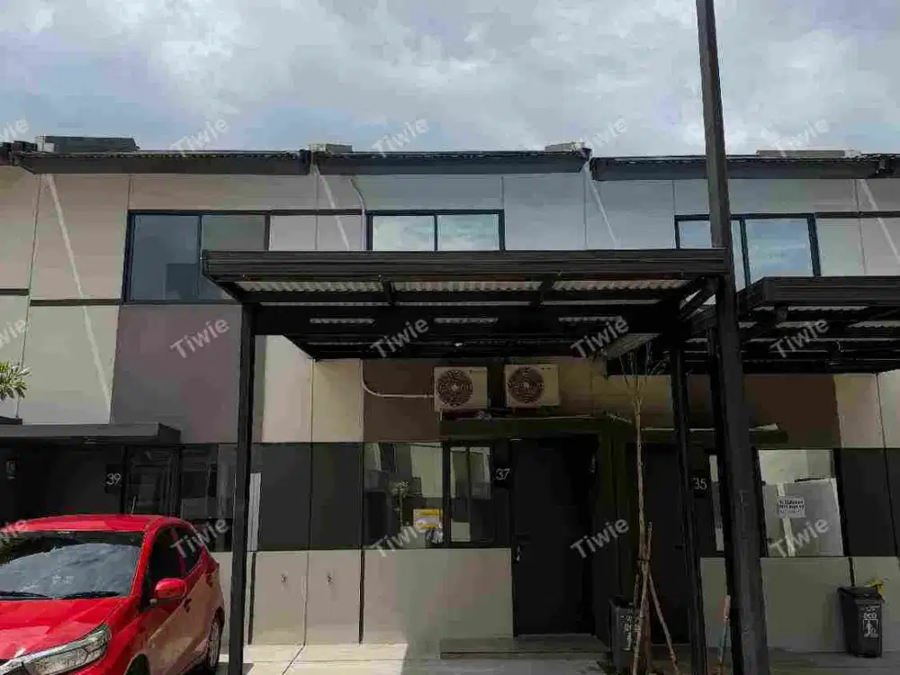 DI SEWAKAN RUMAH XYZ LIPPO CIKARANG !