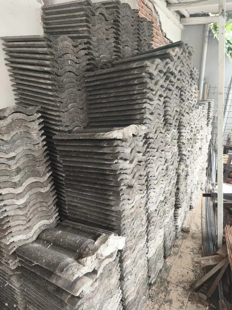Gratis !!genteng beton cor Ex bongkar rumah renovasi