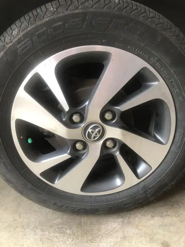 Velg copotan serp Veloz