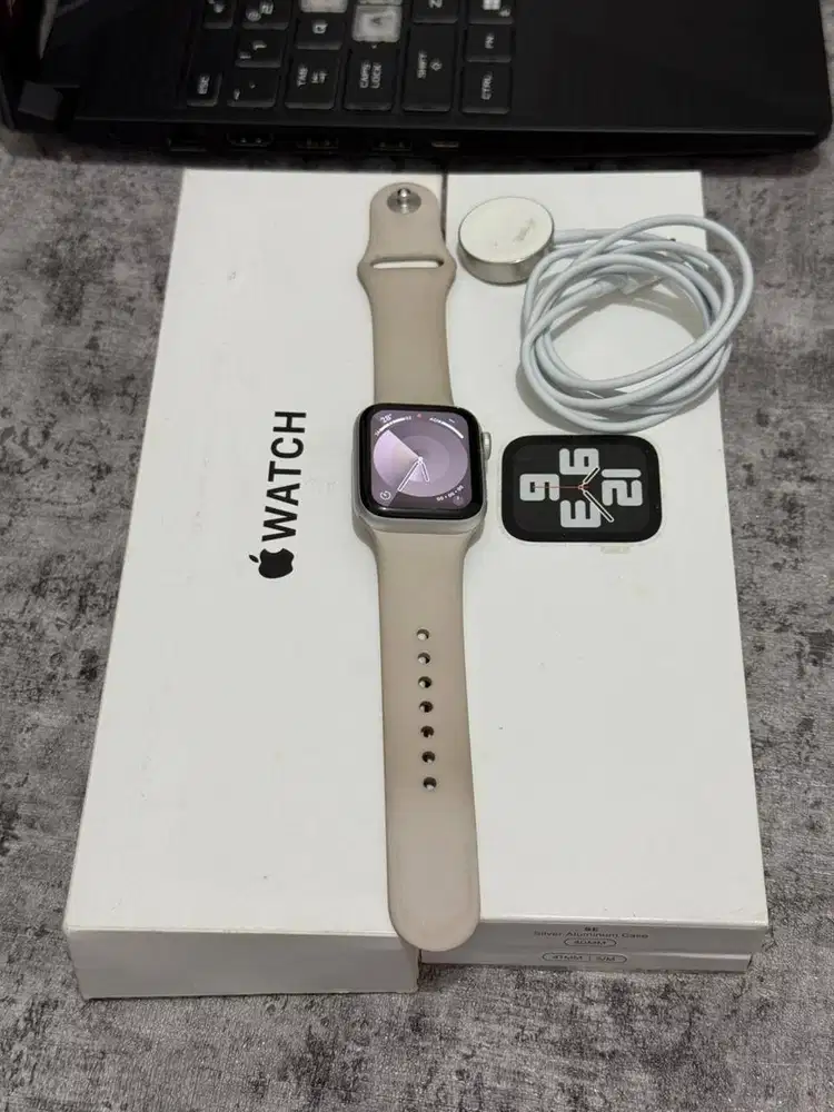Apple Watch SE 2 40mm