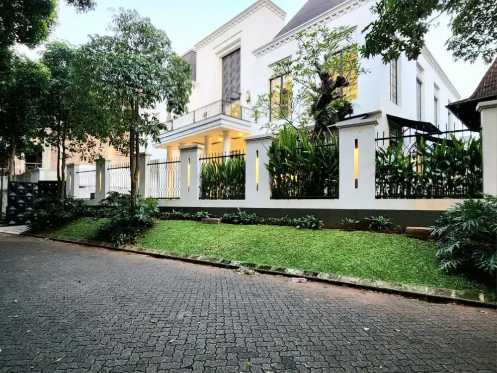 Rumah Mewah Dijual di Pondok Indah Jakarta Selatan – Private Lift, Rooftop Garden, Dekat PIM