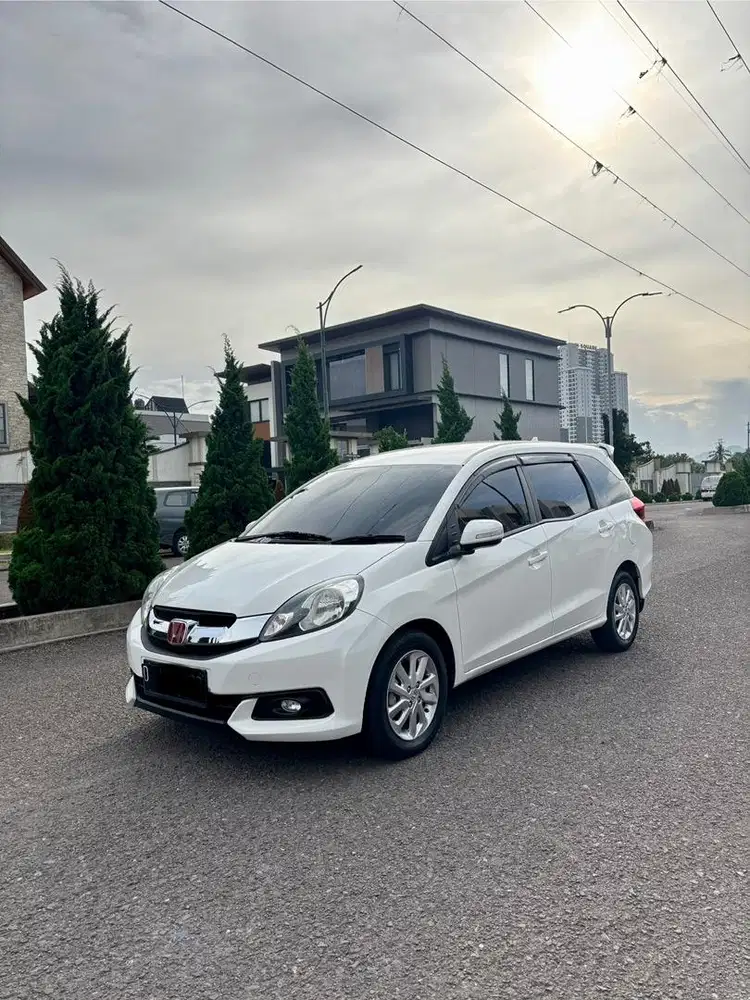 Km 43rb Honda Mobilio E CVT 2015 Antik AT 2016 Matic 2014