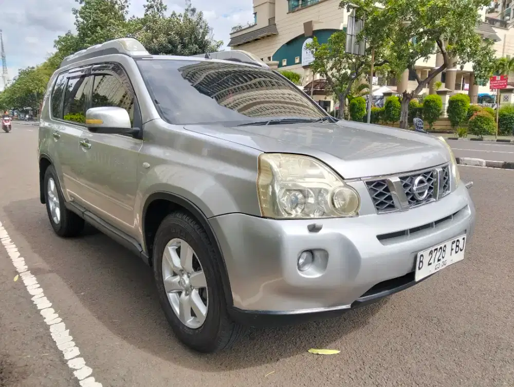 Nissan Xtrail 2.5 XT matic 2010