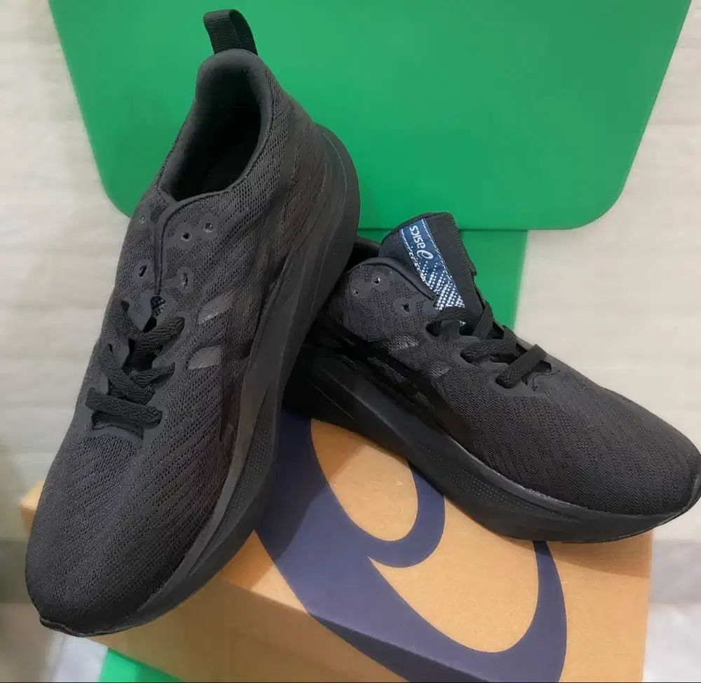 SEPATU BNIB ADIDAS, NIKE DLL