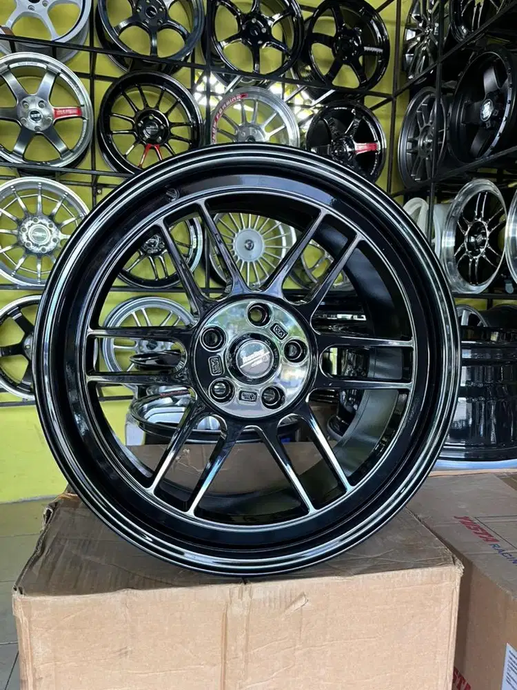 VELG RPT R18x9,5 H5x114.3 SPEK INNOVA