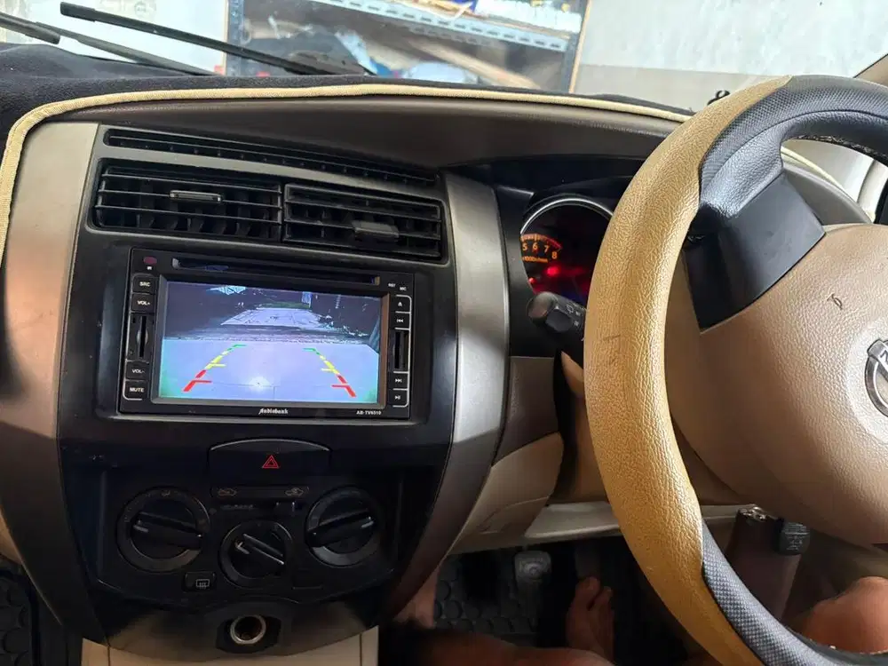 grand livina 2008 1.5 xv MT plat tahun 2028