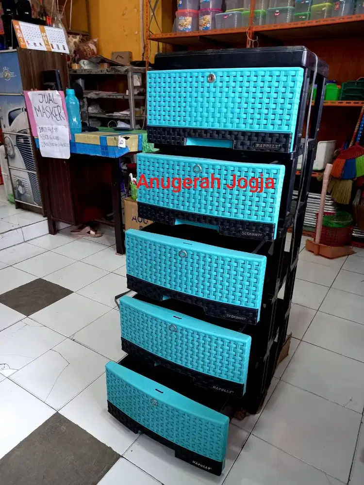 lemari Napolly Scd 5