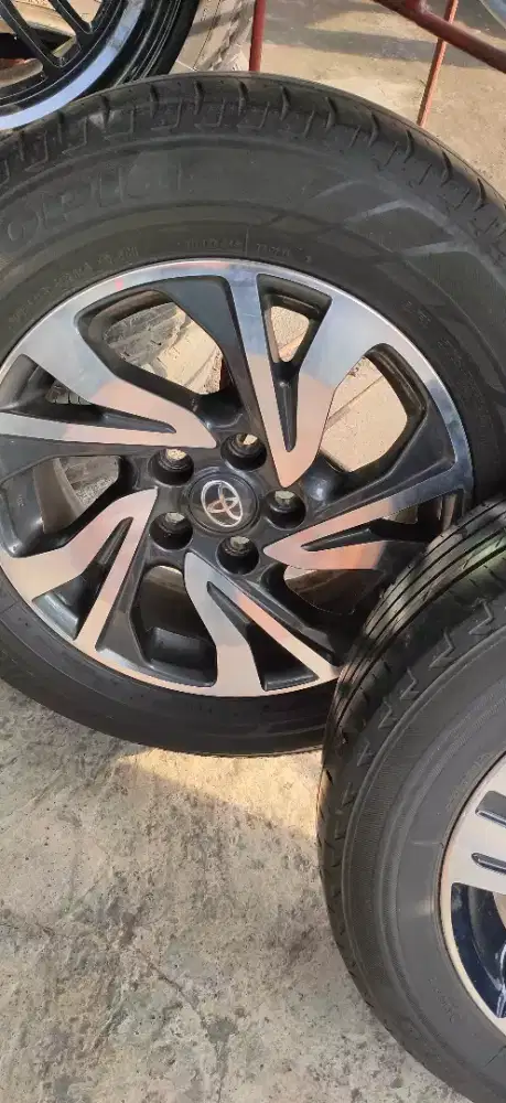 jual velg inova facelift r 16+ban