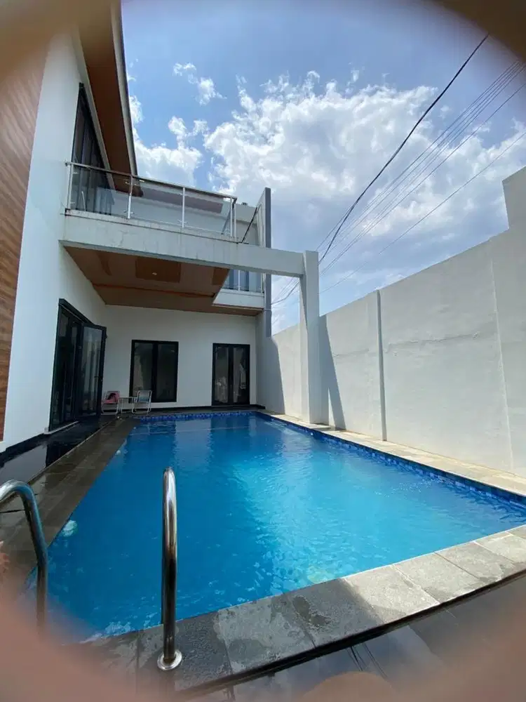 Spesialist kolam renang