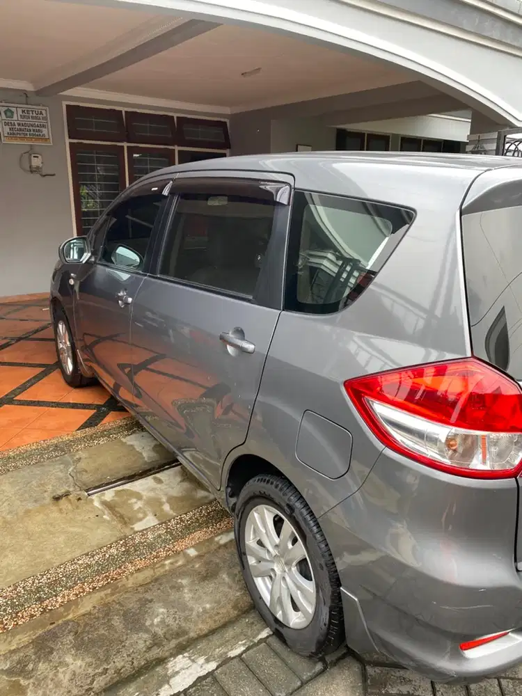 Jual Cepat Suzuki Ertiga 2016 Grey Bensin