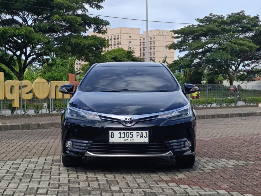Angsuran 3 JTan Toyota Altis V 1.8 At 2019