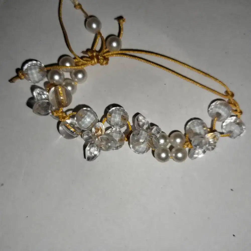 Gelang manik2 mutiara