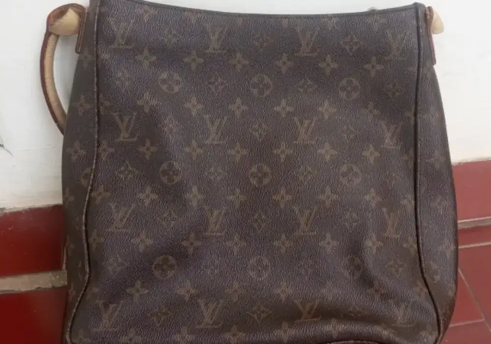 Tas Louis Vuitton
