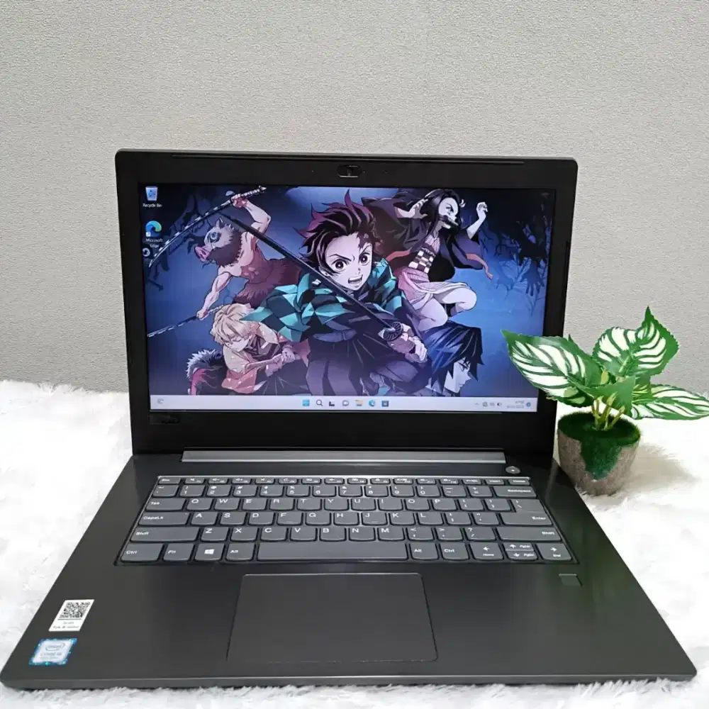 LENOVO V330 INTEL CORE I5 8250U RAM 8GB SSD 256GB LAYAR 14.0 INCH