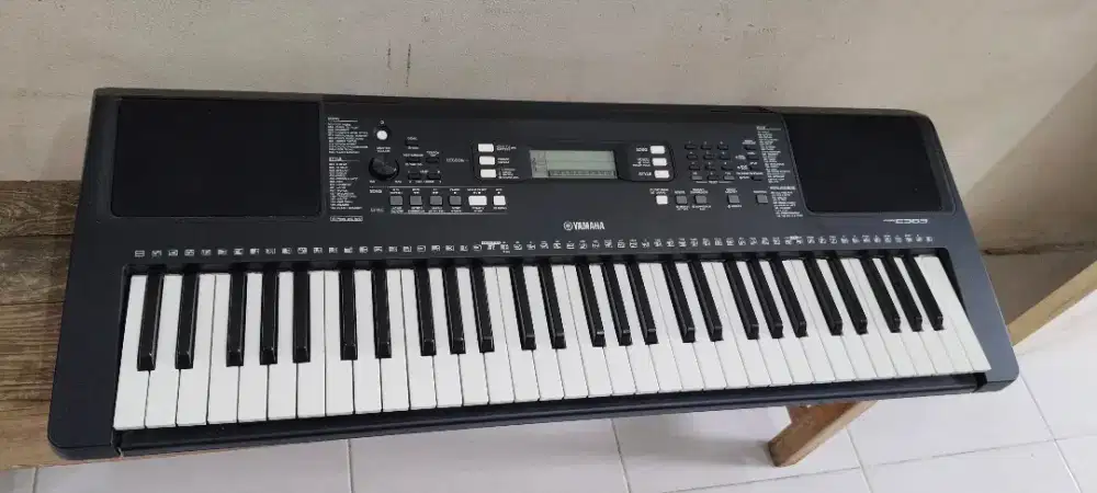 Keyboard yamaha psr e363