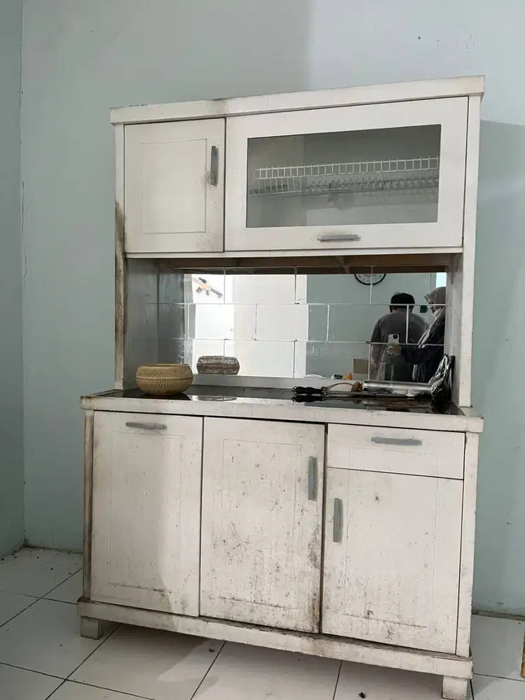 Jual Apa Adanya Rak Dapur 3 Pintu [Second]