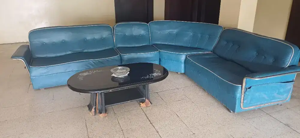 Sofa Set 6 Dudukan Kulit + Coffee Table Biru