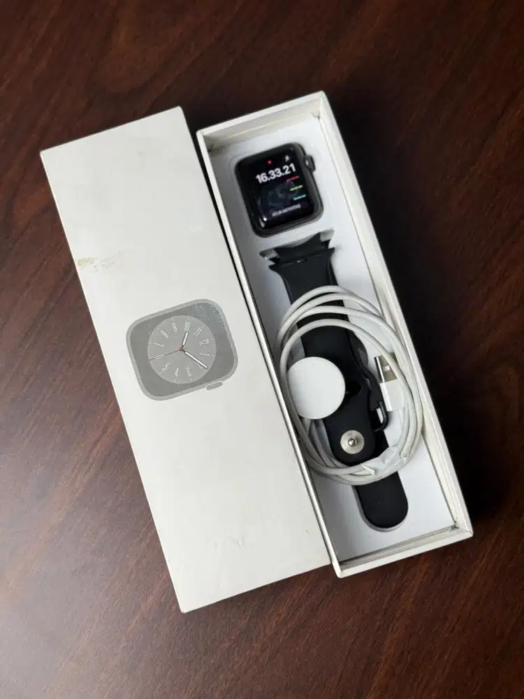 Apple Watch series 3 [ jet black ]