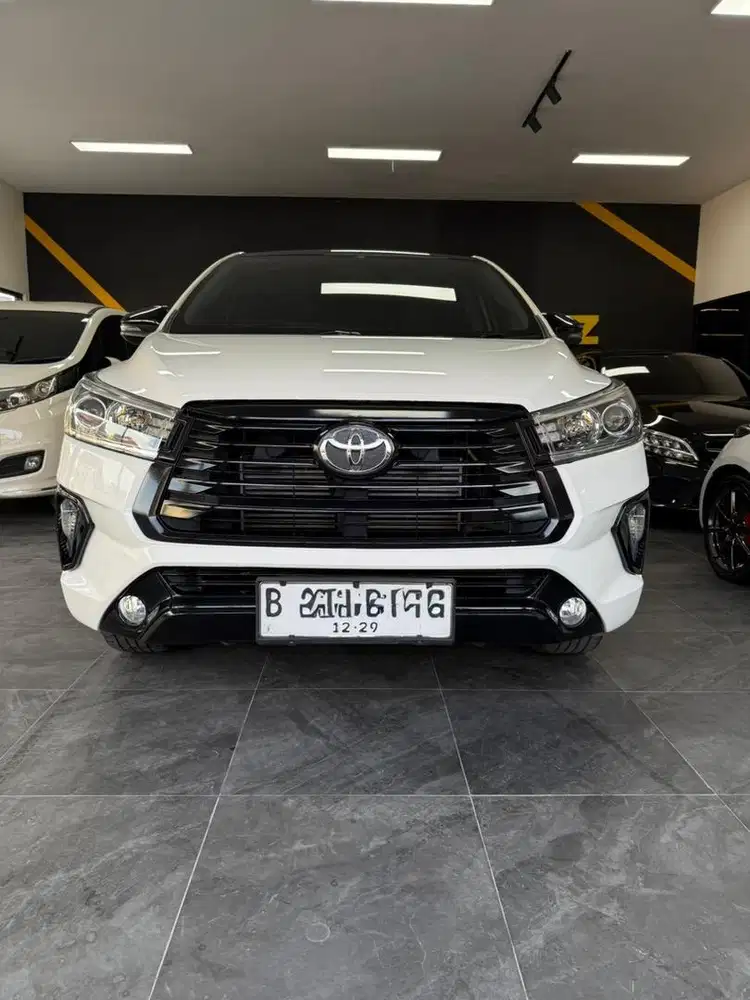 Innova V Matic Diesel 2019