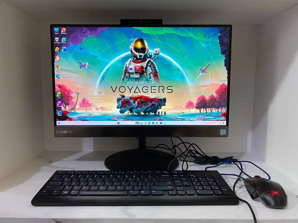 PC ALL IN ONE LENOVO V410Z	INTEL CORE I5-7400T RAM 4 GB SSD 256 GB