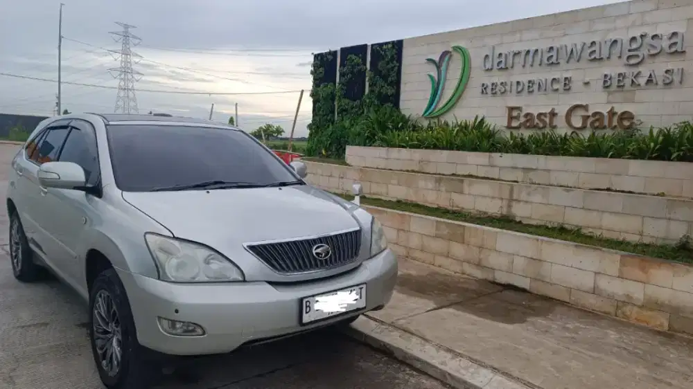 Dijual Toyota Harrier Gen 2 Terbaik dikelasnya