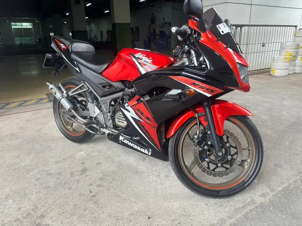 Kawasaki Ninja RR SE 2014 Low KM