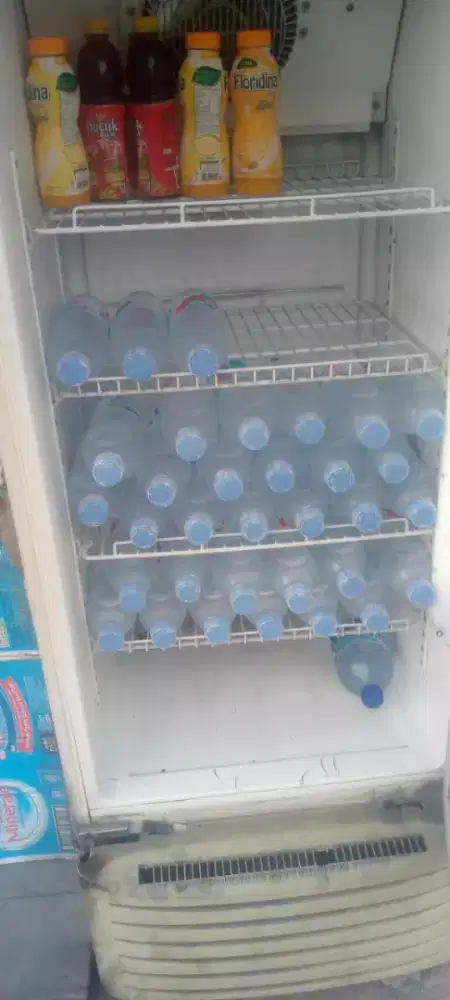 FLIZER KULKAS DUA YUNIT POLITRON SHAP JUAL MURAL LAYAK PAKAI NEGO