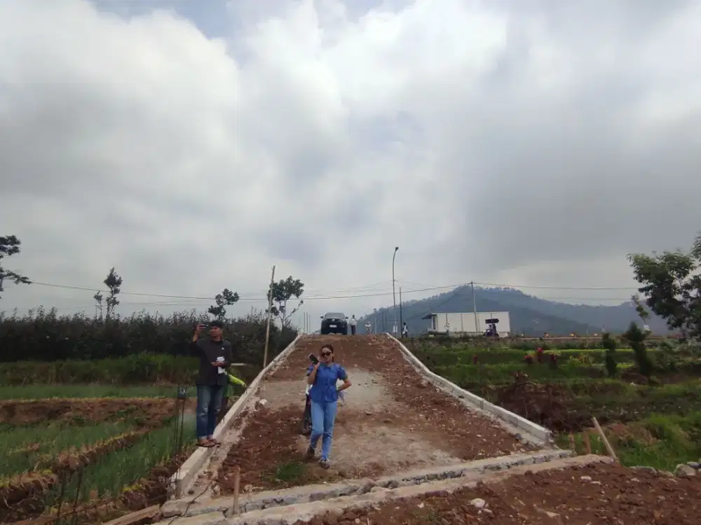 Villa Inden Bangun 3 Kamar SHM 10 Menit Museum Angkut