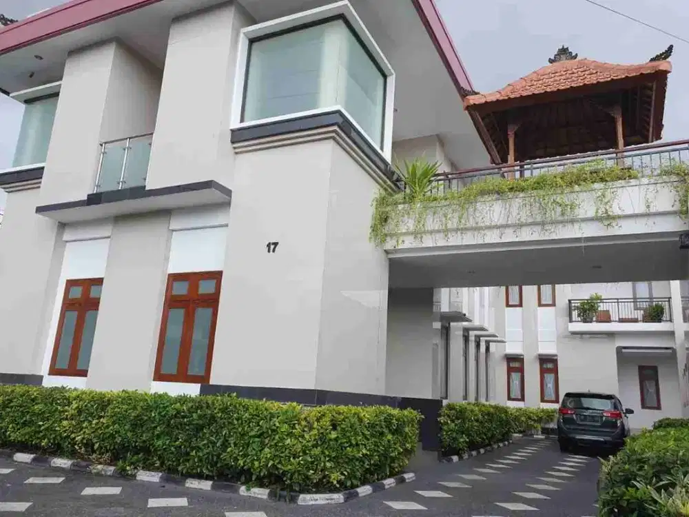 DIJUAL RUMAH KANTOR LOKASI JALAN SULI DANGIN PURI KANGIN