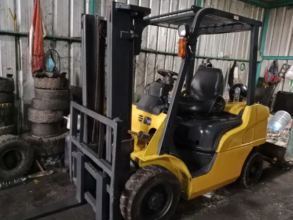 Forklift 2.5ton cat