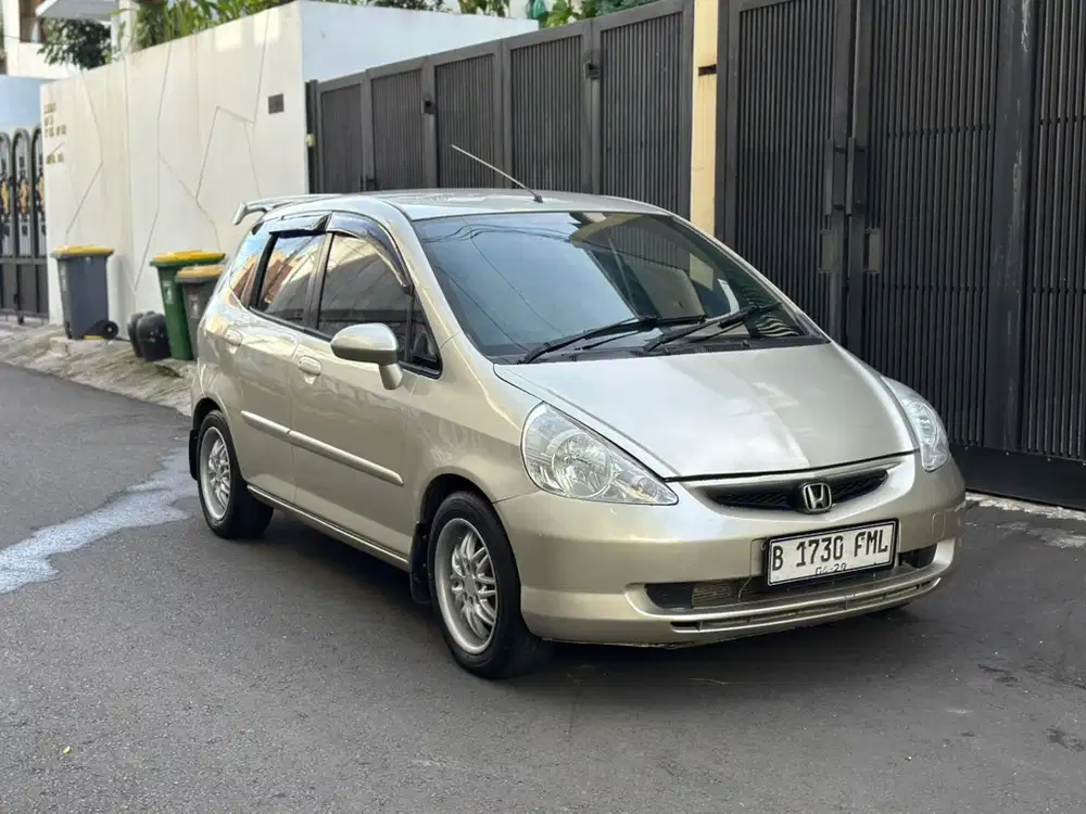 Honda Jazz idsi 2004 AT pajak aktif panjang