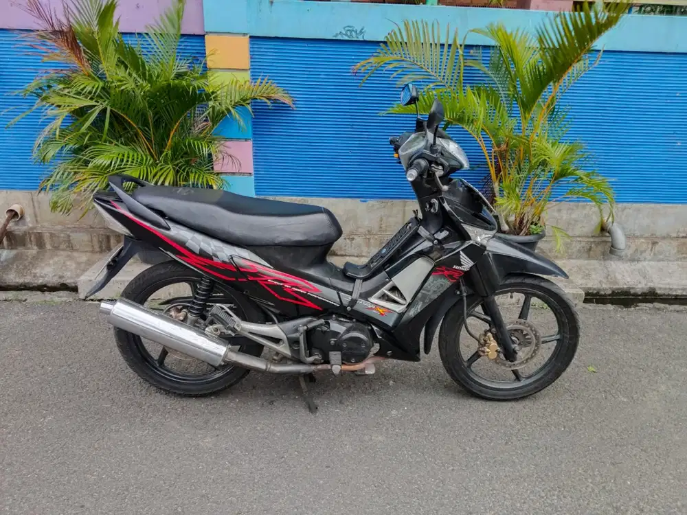 Honda Supra x 125cc thn 2008 pajak hidup siap pakai di Cengkareng