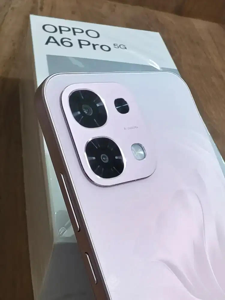 Oppo A6 pro 5g 8/256 second Okt 2026