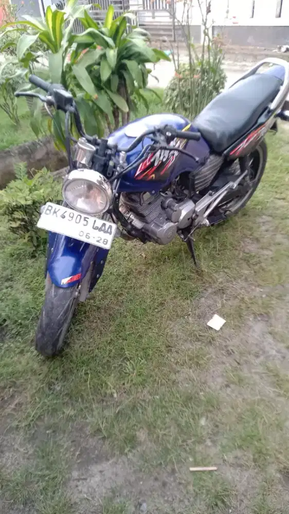 Honda tiger tahun 2005