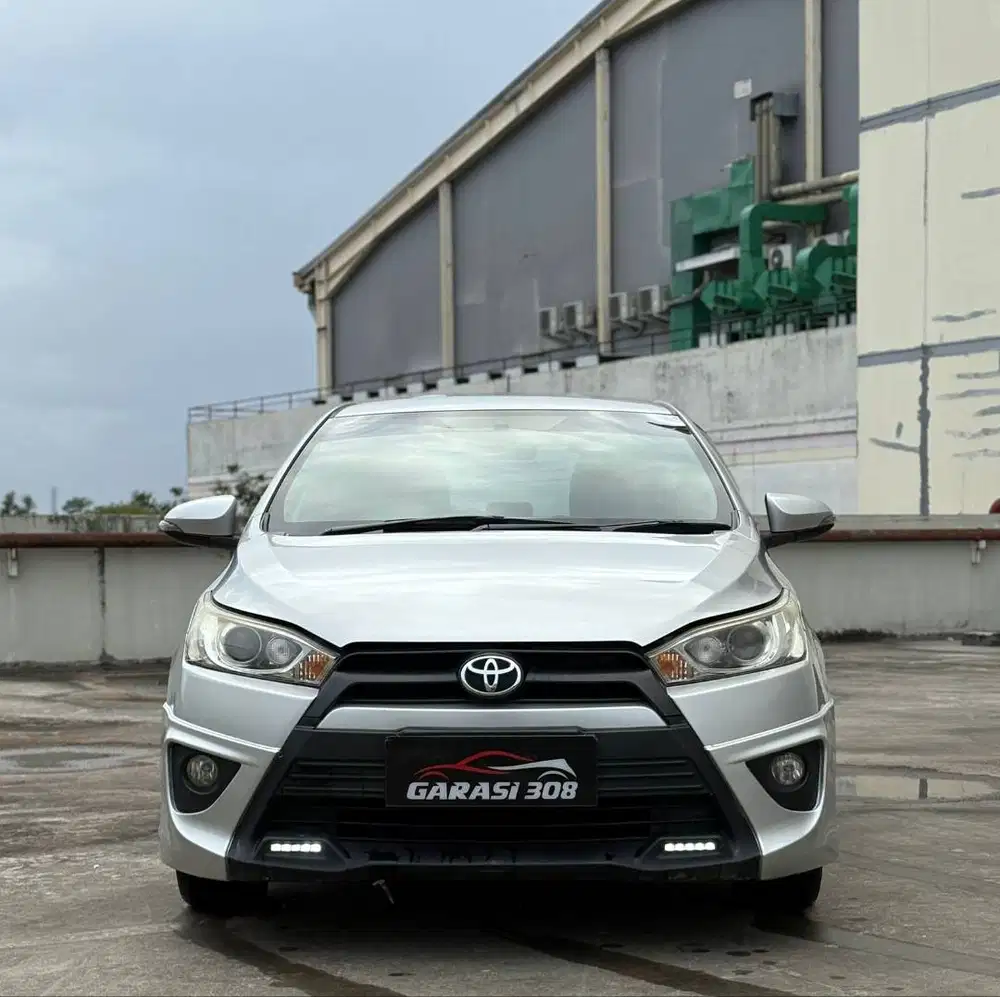 Toyota Yaris 1.5 STRD Sportivo AT