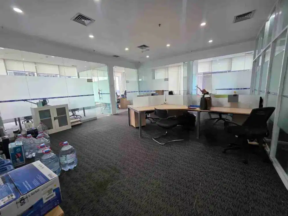 Office Siap Pakai di Goldcoast PIK