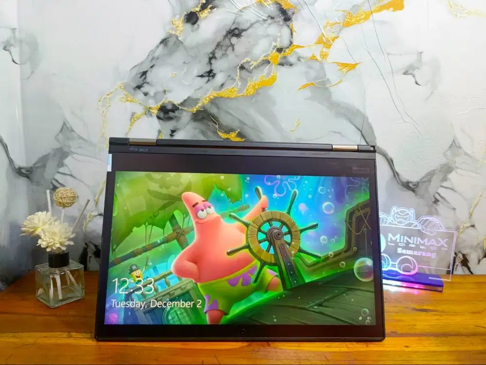 Thinkpad Yoga core i5 Touchscreen Flip Ram 8GB SSD 256GB FHD  backligh