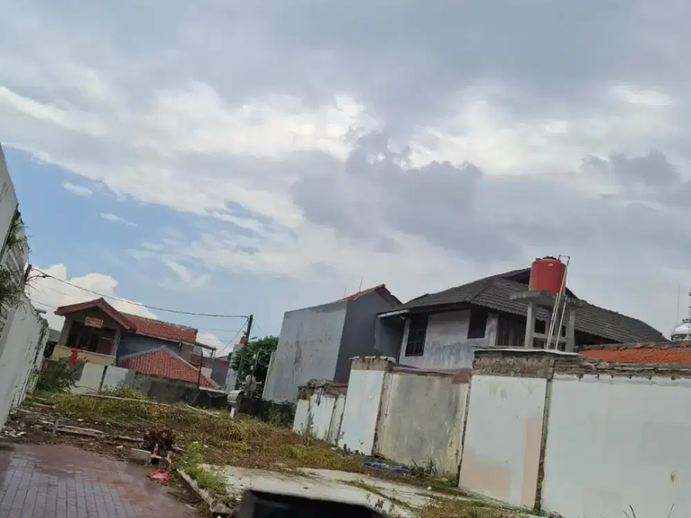 Tanah Strategis 416m² di Petukangan, Jakarta Selatan – Cocok untuk Berbagai Usaha