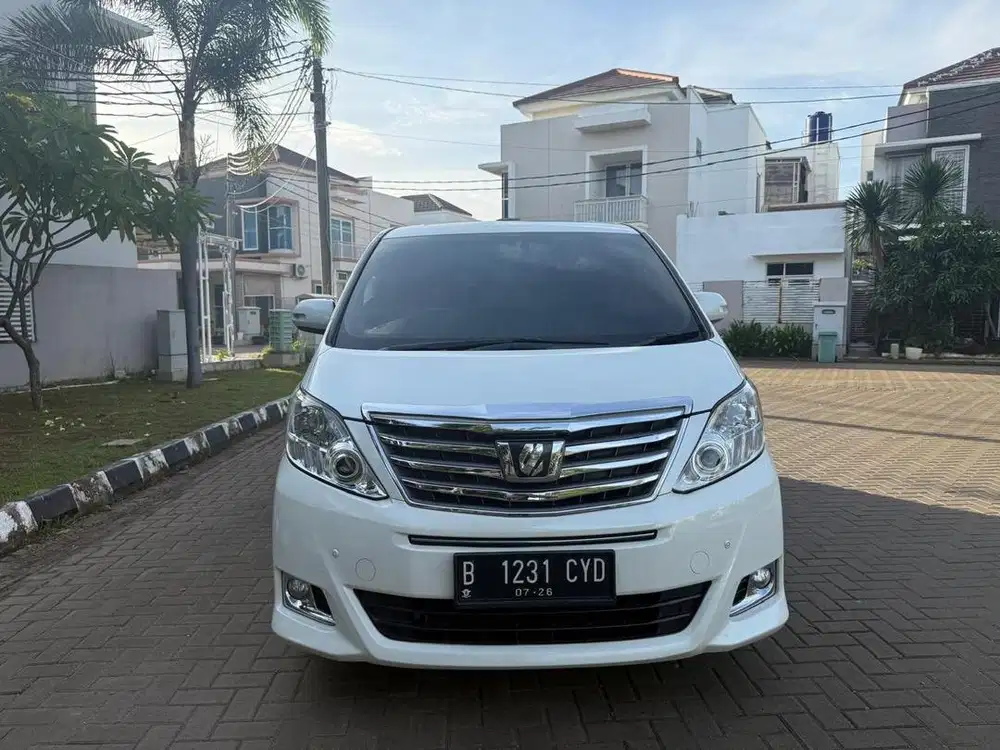 Di Jual toyota alphard G aptm 2013