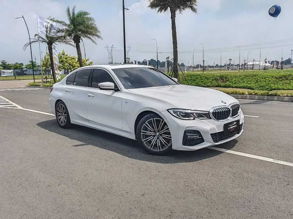 BMW G20 330i M-SPORT NEW MODEL 2021 PUTIH 2020 320i / 530i G30 / C300